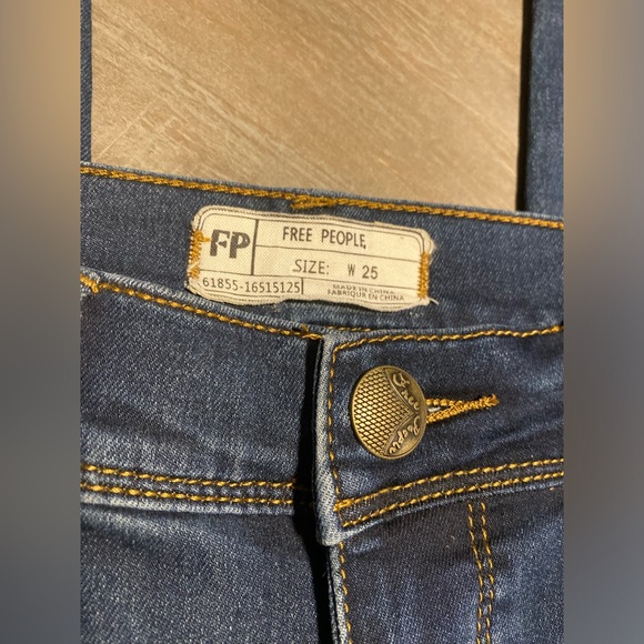 Free People Skinny Jeans - Picture 2 of 4